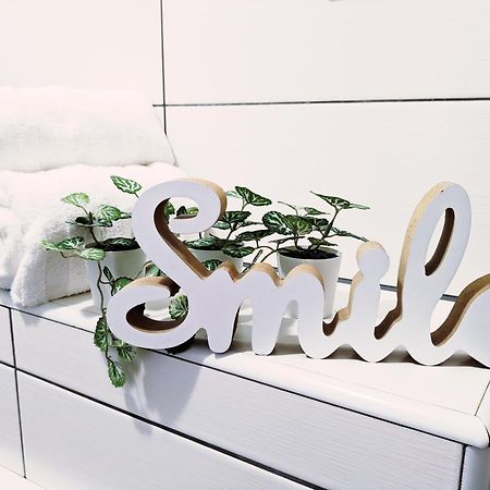 Doma-Lu Apartment-Near Airport And Highway- Free Parking Velika Mlaka 외부 사진