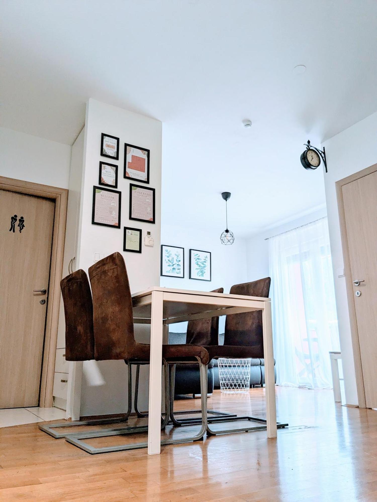 Doma-Lu Apartment-Near Airport And Highway- Free Parking Velika Mlaka 외부 사진